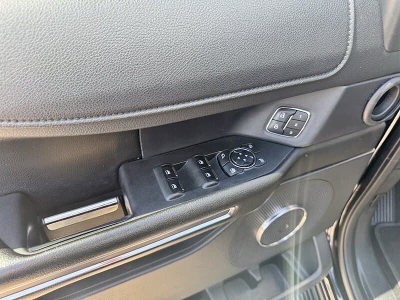 Ford Expedition XLT, gallery photo 11