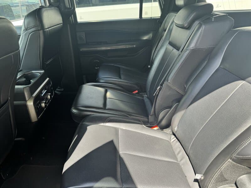 Ford Expedition XLT, gallery photo 17