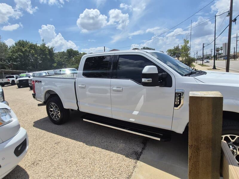 Ford F-250 Lariat, gallery photo 13