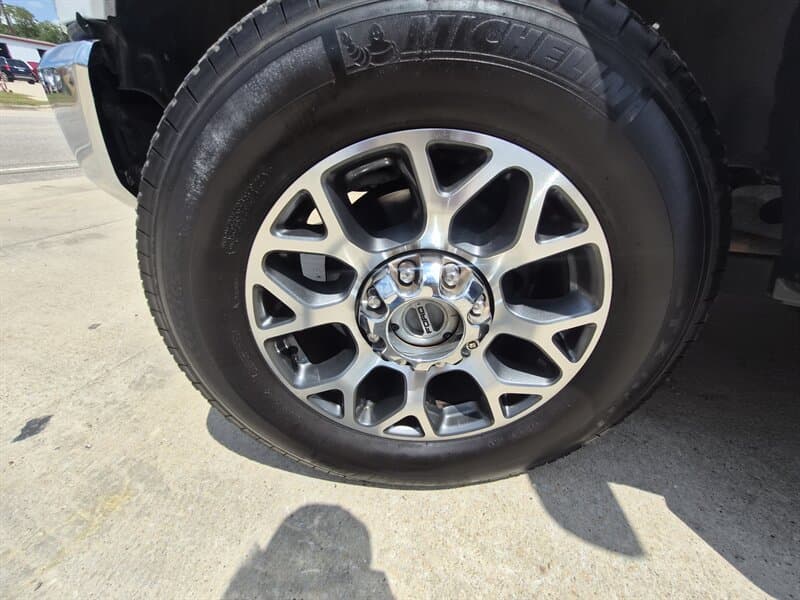 Ford F-250 Lariat, gallery photo 8