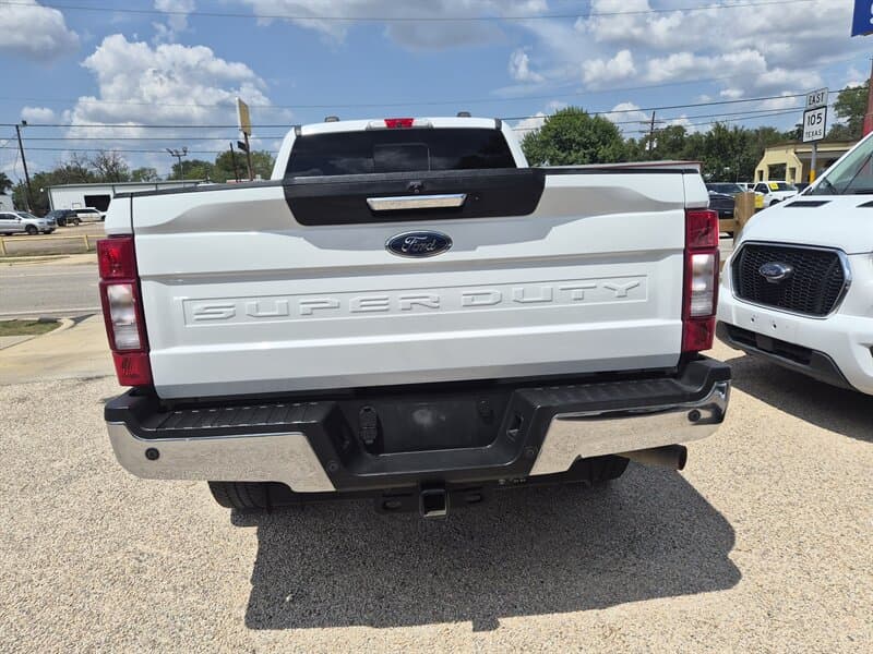 Ford F-250 Lariat, gallery photo 9