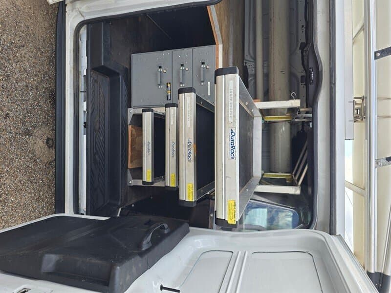 Ford Transit 350, gallery photo 9