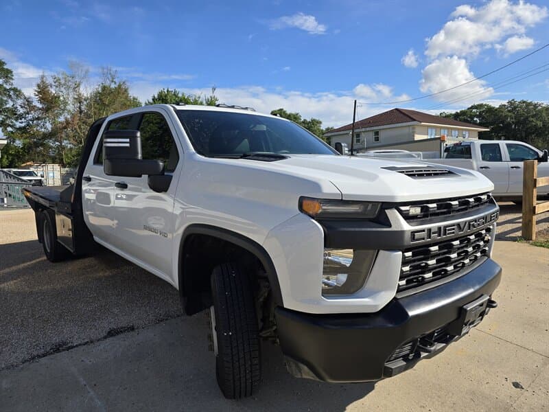 Chevrolet Silverado 3500 WT Dually 9' Flatbed Gooseneck, gallery photo 2