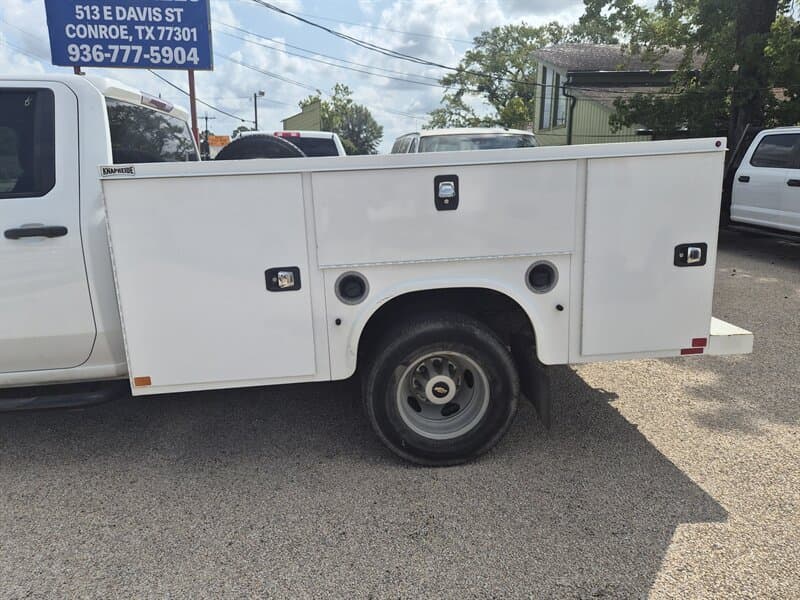 Chevrolet Silverado 3500 Service Body, gallery photo 5
