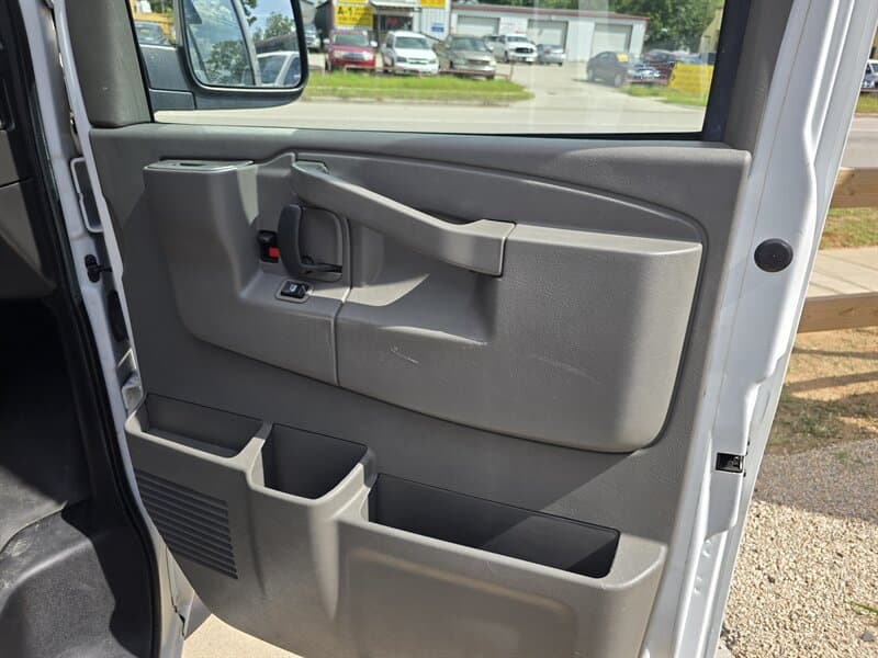 Chevrolet Express 2500 LWB 4.3L V6, gallery photo 21