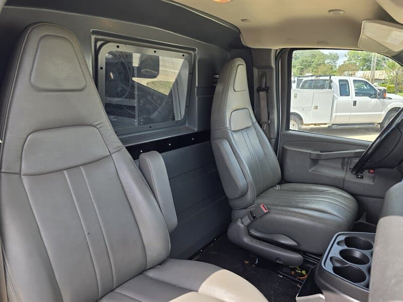 Chevrolet Express 2500 LWB 4.3L V6, gallery photo 22