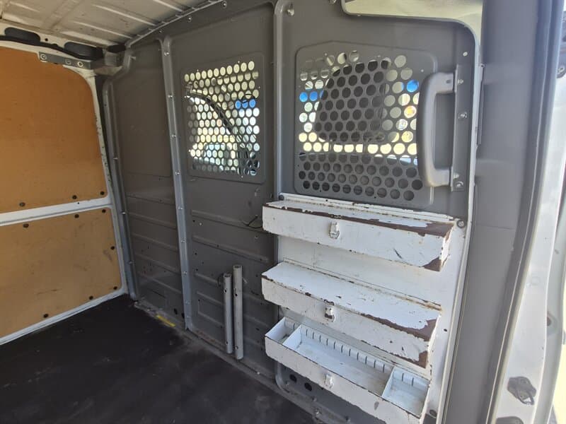 Nissan NV 1500 SV Low Roof, gallery photo 12
