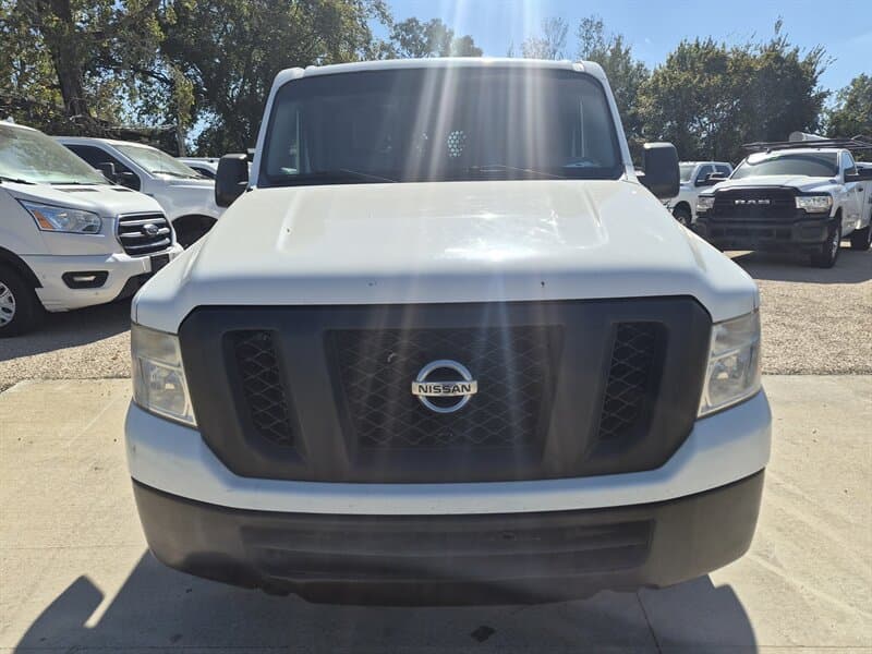 Nissan NV 1500 SV Low Roof, gallery photo 2