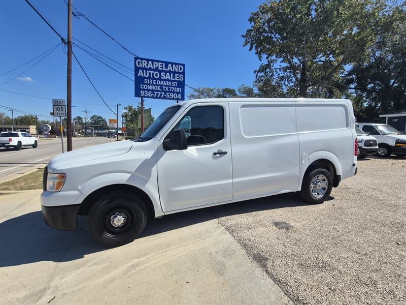 Nissan NV 1500 SV Low Roof, gallery photo 3