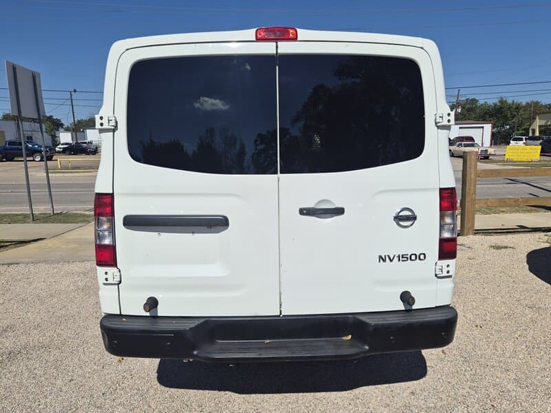 Nissan NV 1500 SV Low Roof, gallery photo 4
